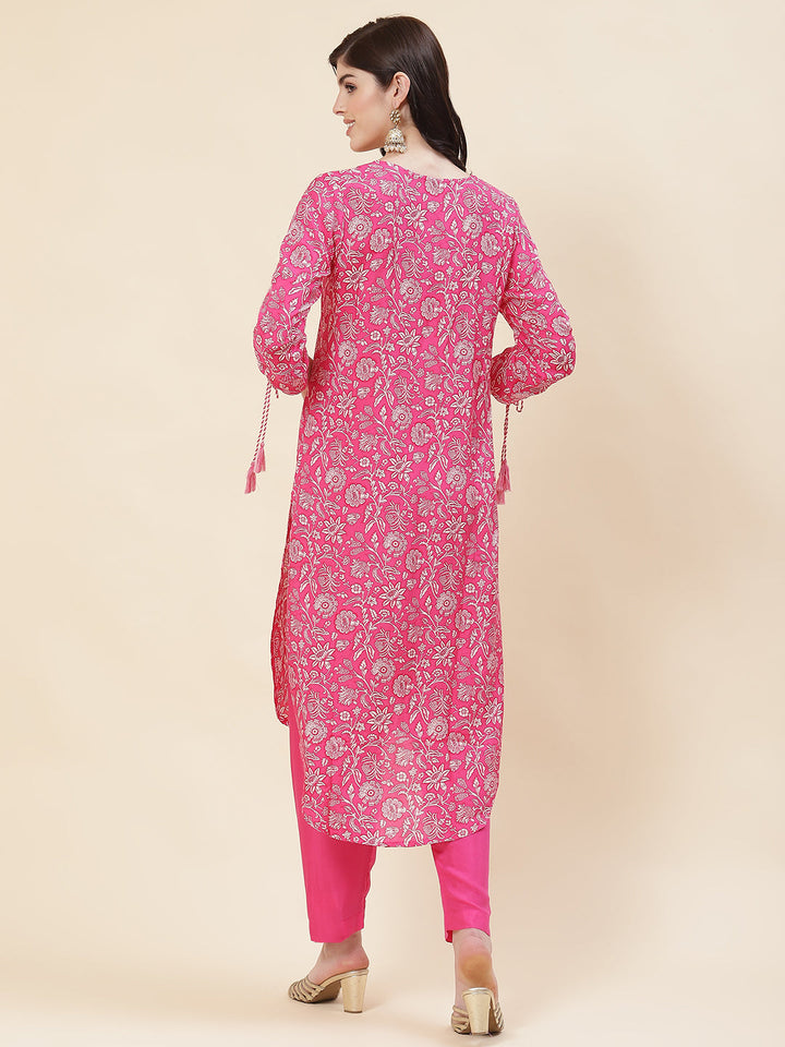 Floral Printed Muslin Kurta With Pants