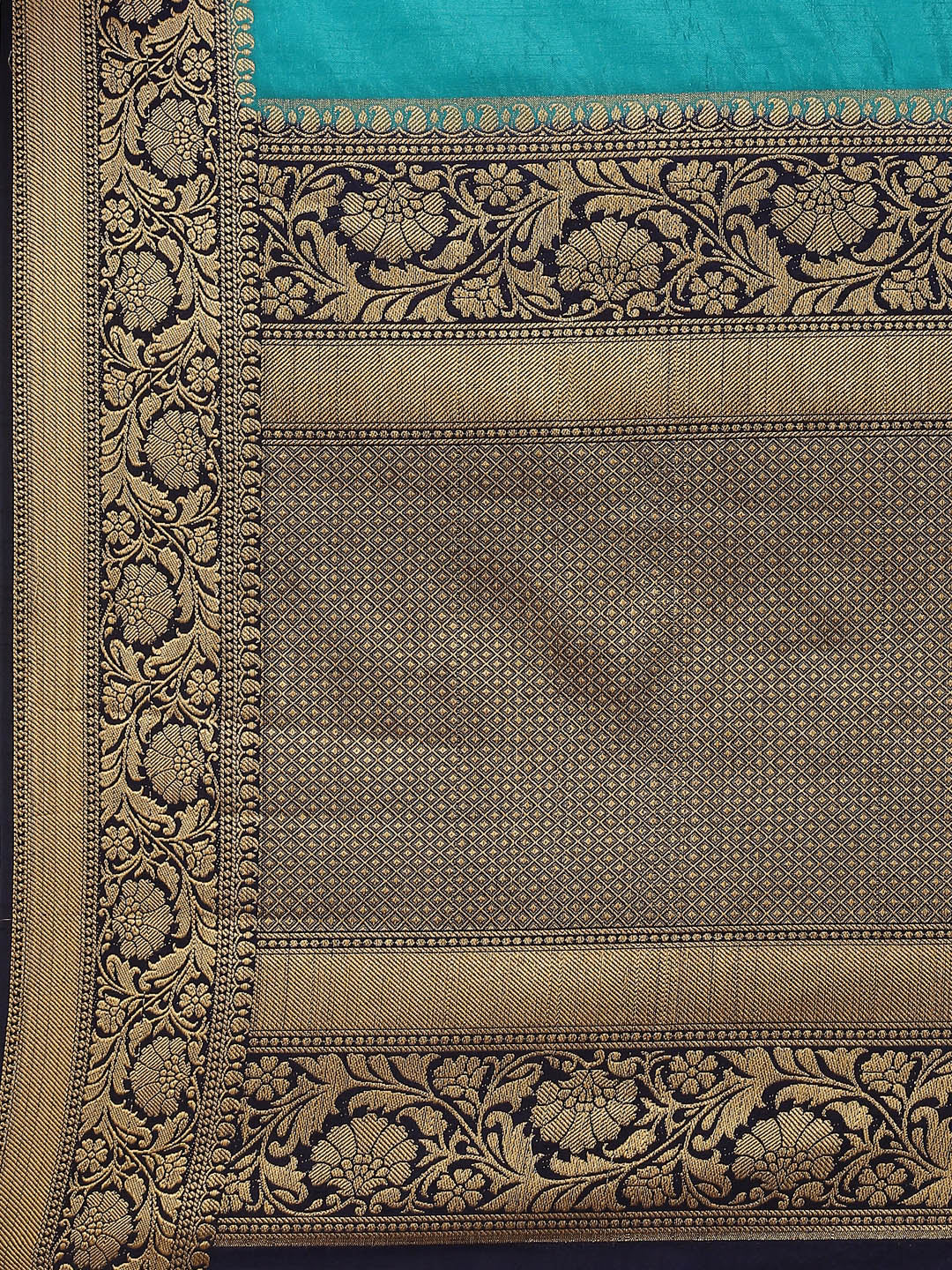 Plain Zari Border Handloom Woven Saree