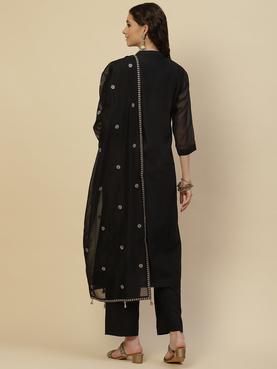 Resham Neck Embroidered Chanderi Kurta With Pants &amp; Dupatta