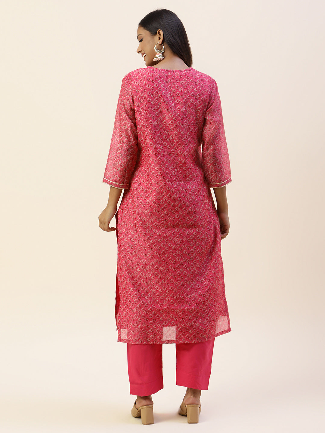 Printed &amp; Yoke Embroidered Chanderi Kurta With Pants