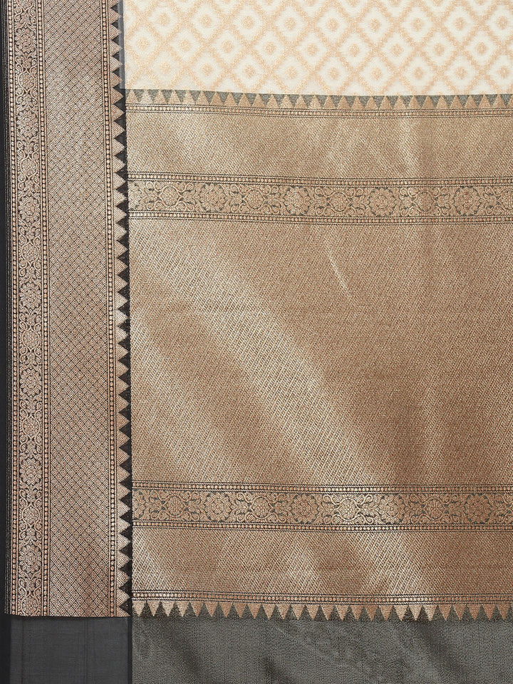 Zari Jaal Cotton Woven Saree