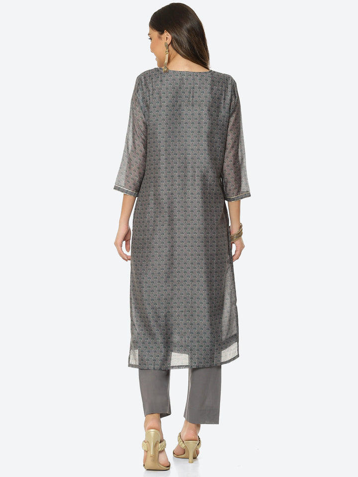 Zari Embroidered Printed Chanderi Kurta With Pant