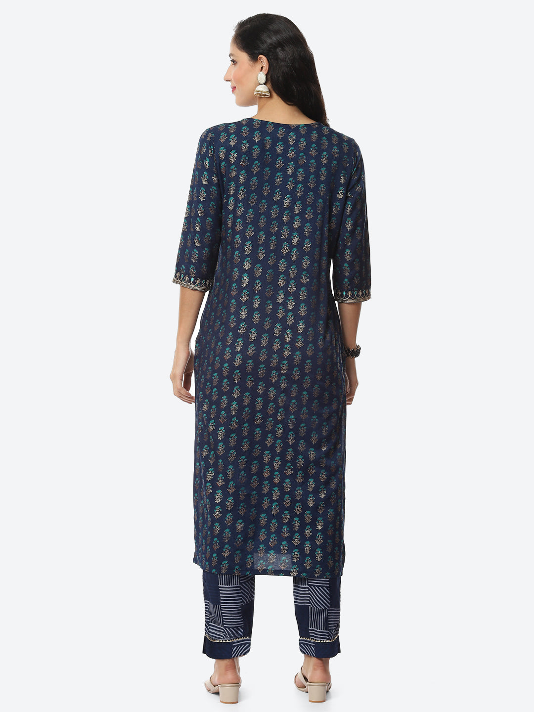 Sequin Work Floral Printed Muslin Kurti With Pant