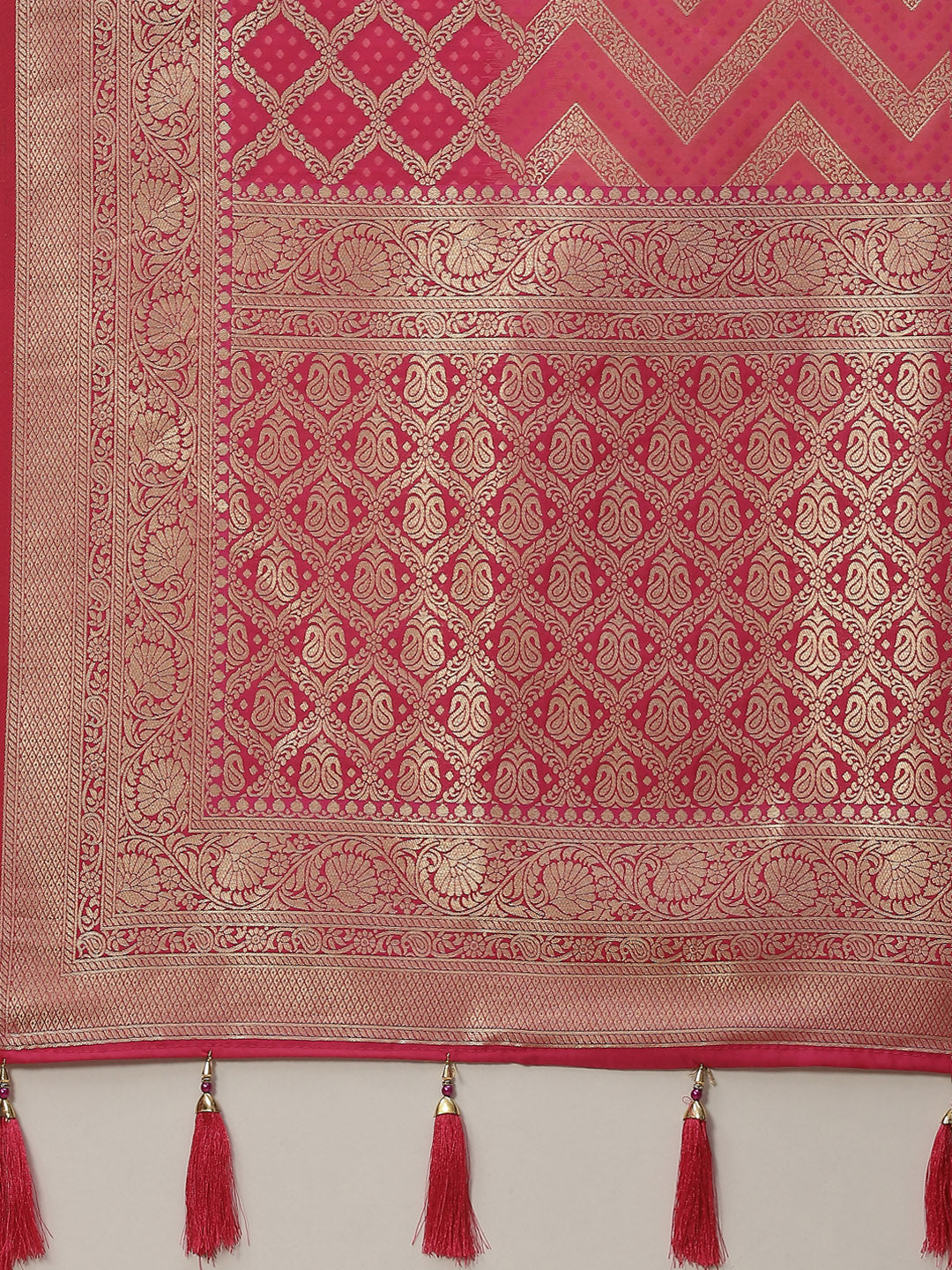Zari Jaal Handloom Woven Saree