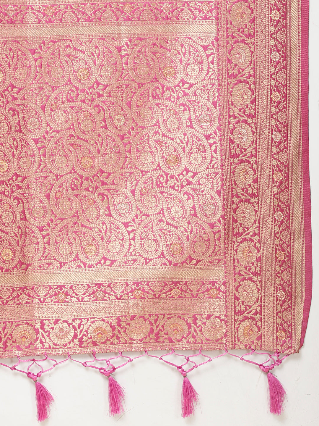 Zari Border Booti Woven Handloom Saree