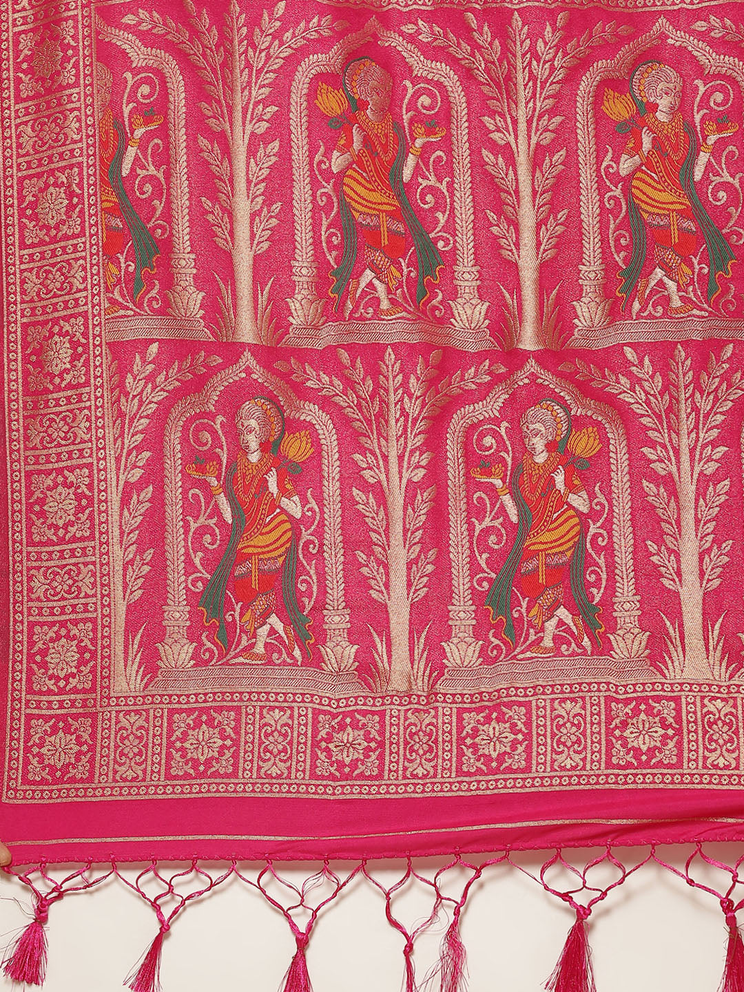 Bandhez Art Handloom Saree With Zari Jaal Border