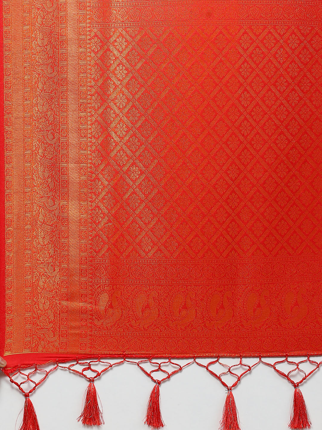 Zari Jaal Handloom Woven Saree