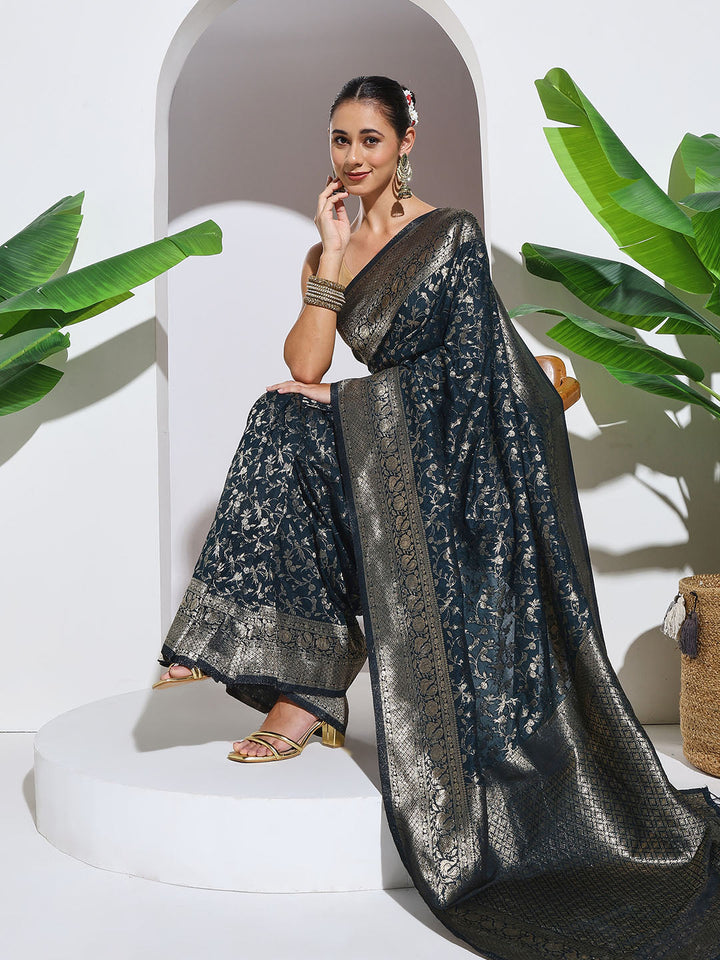 Zaari Jaal Woven Crepe Saree