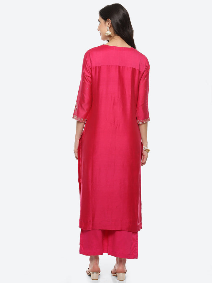 Neck Embroidered Booti Handloom Kurta With Pant