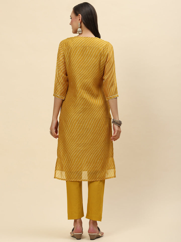 Mirror Embroidered &amp; Lehriya Chanderi Kurta With Pants