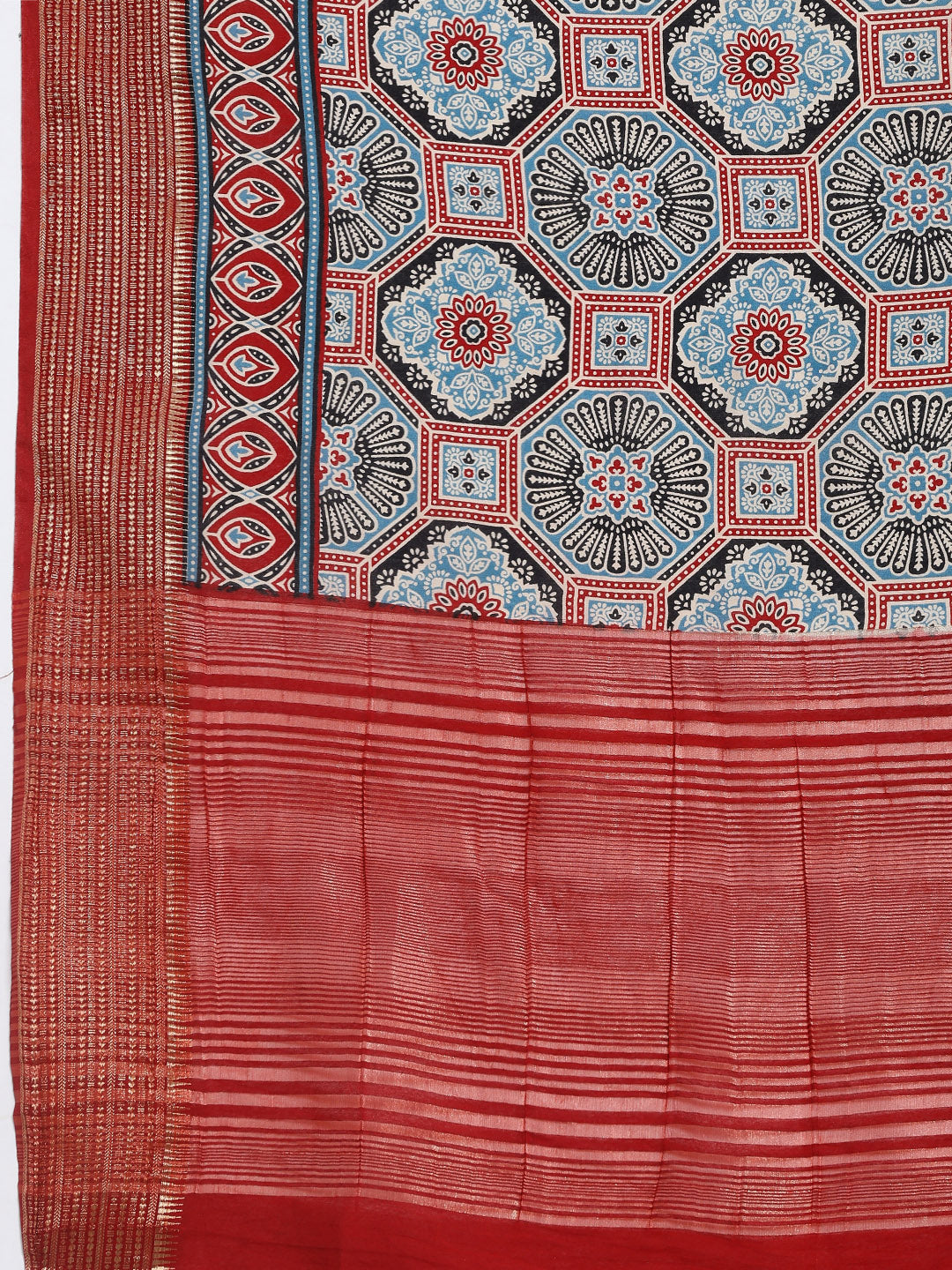 Digital Printed Cotton Blend Woven Saree