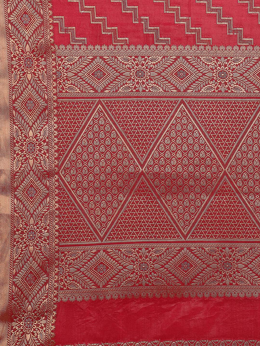 Zari Jaal Art Handloom Woven Saree