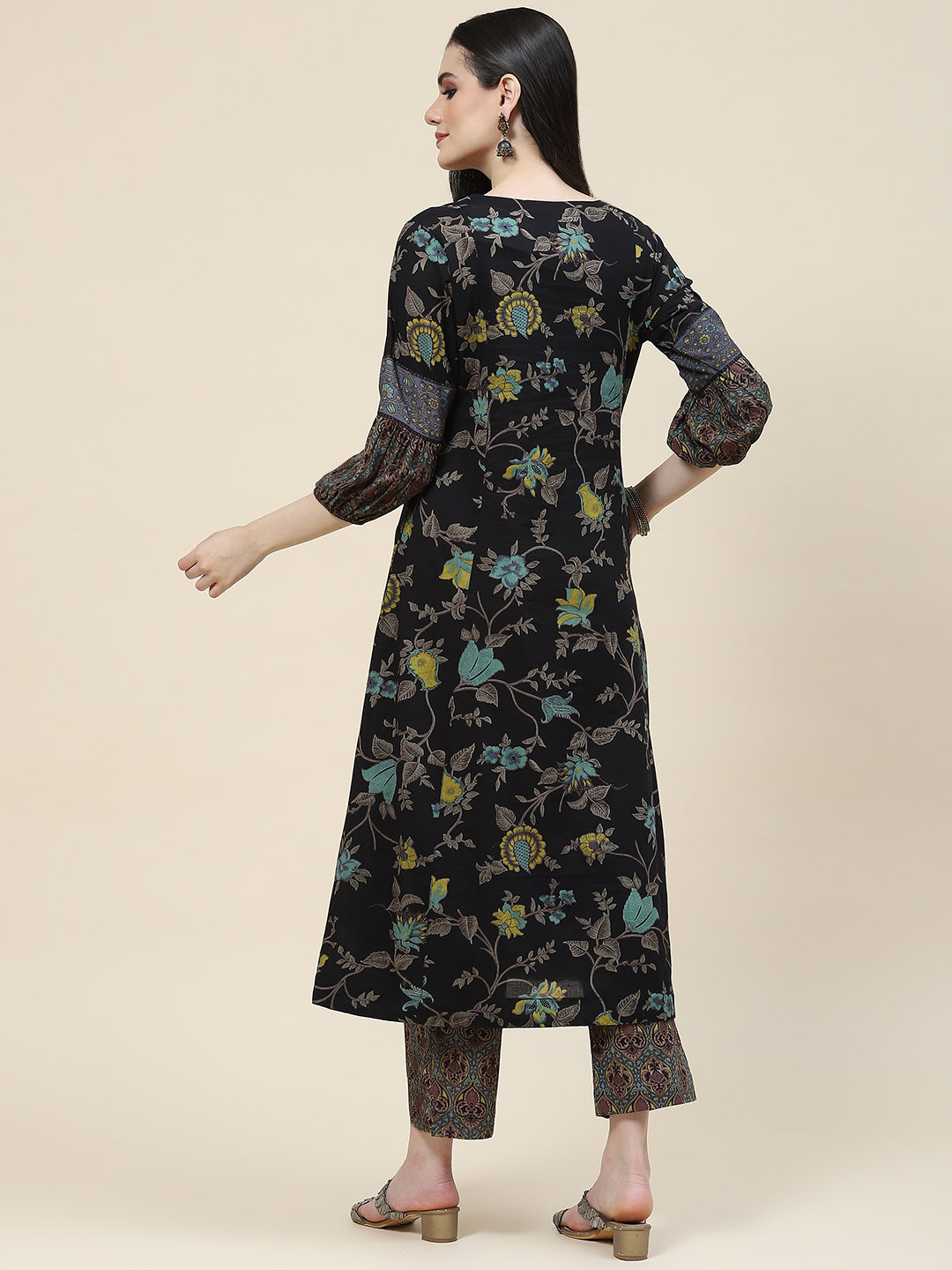 Floral Printed Cotton Kurta With Pants