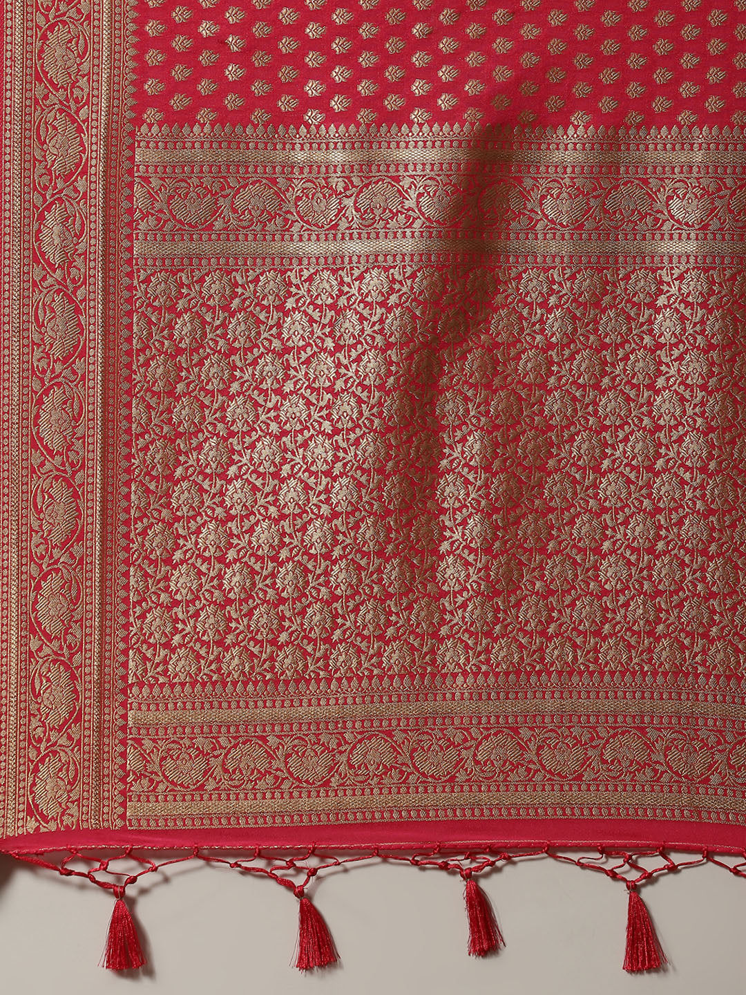 Zari Booti Handloom Woven Saree