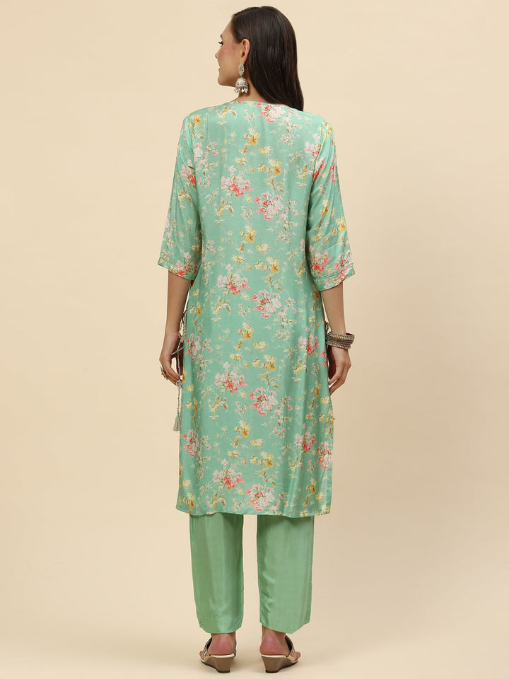 Floral Printed Muslin Kurta With Pants