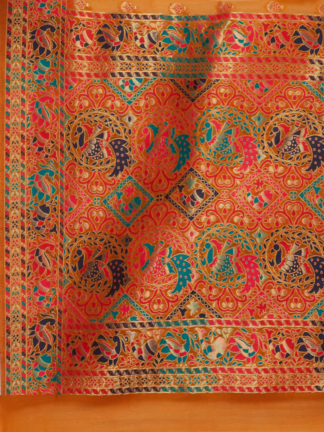 Zari Border Booti Handloom Woven Saree