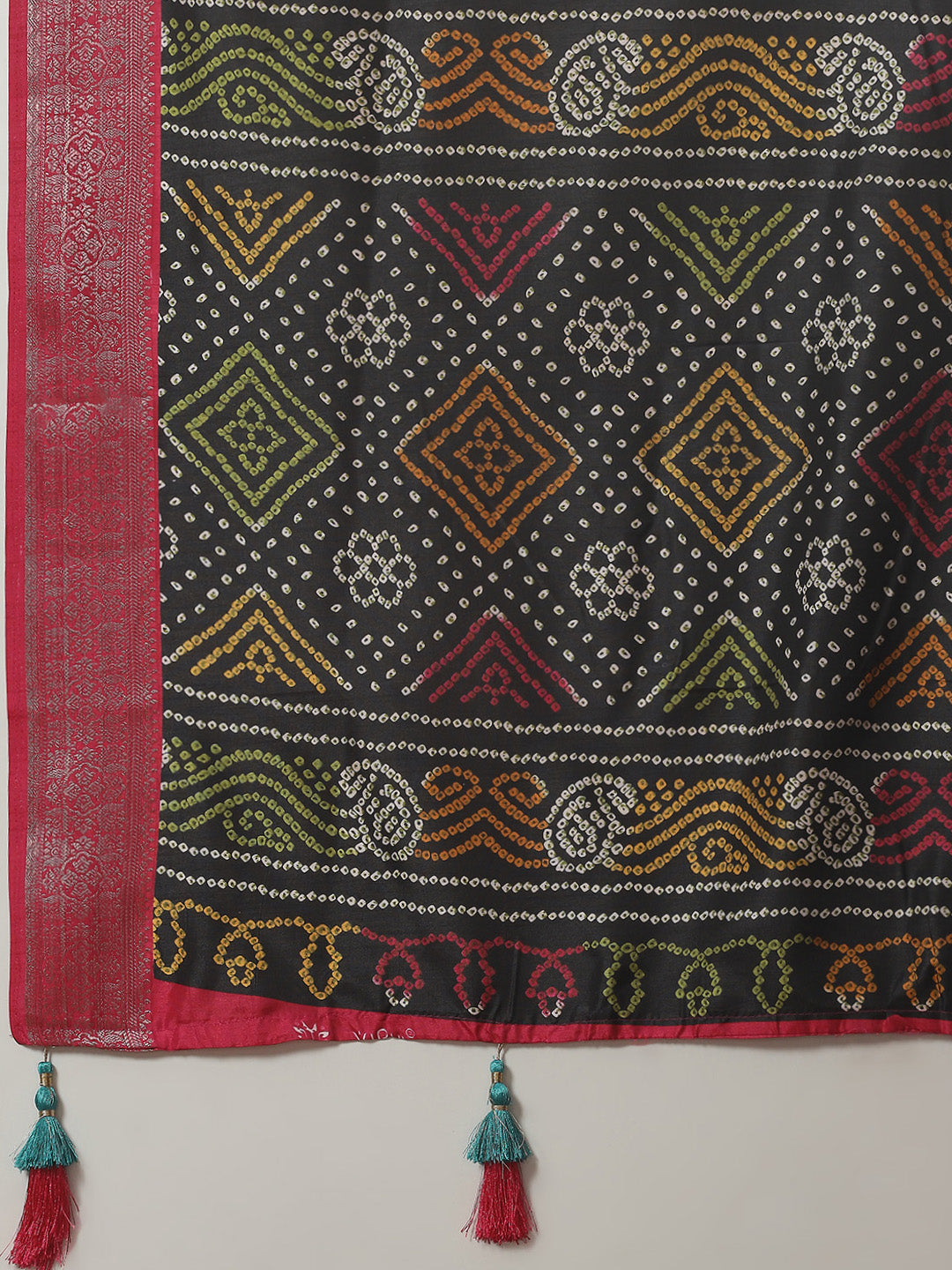 Zari Border Printed Handloom Saree