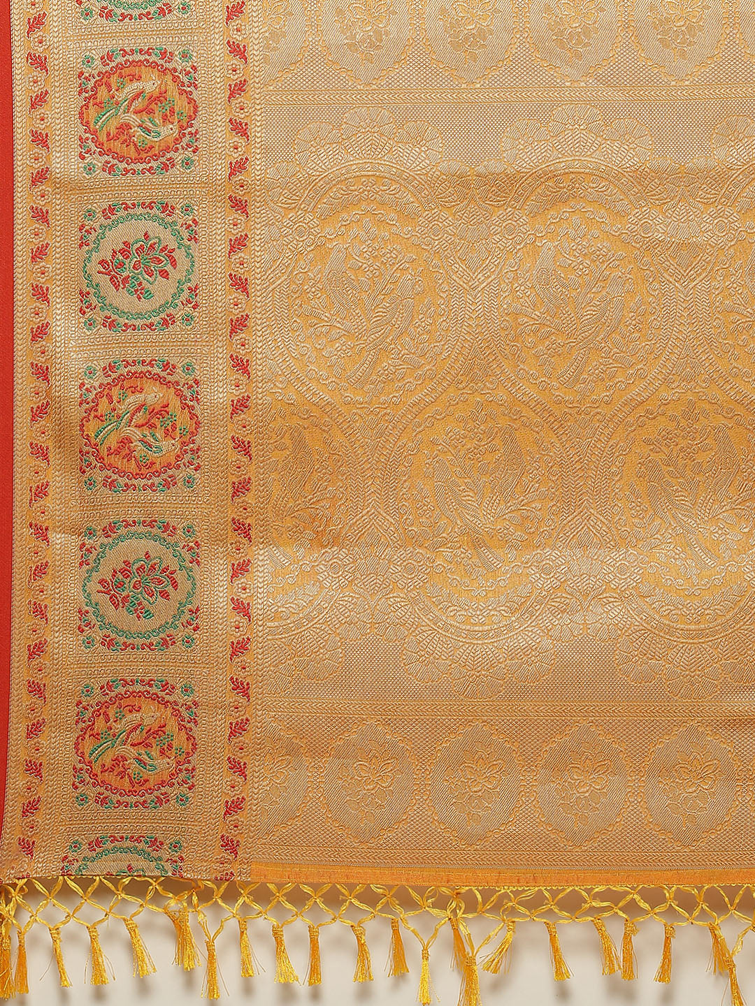 Zari Border Booti Cotton Woven Saree