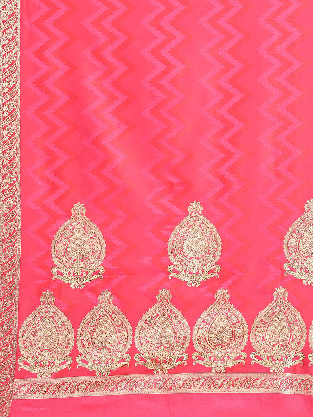 Banarasi Saree with Stone Booti