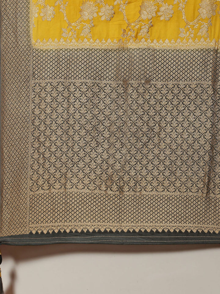 Floral Jaal Satin Plain Saree