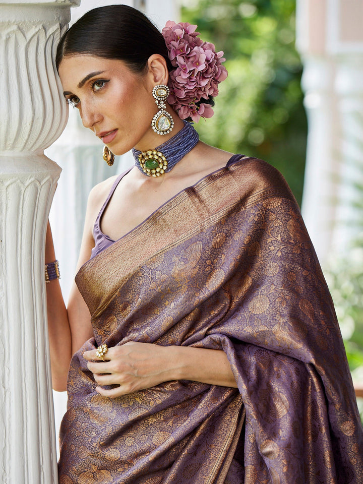 Antique Jaal Crepe Plain Saree