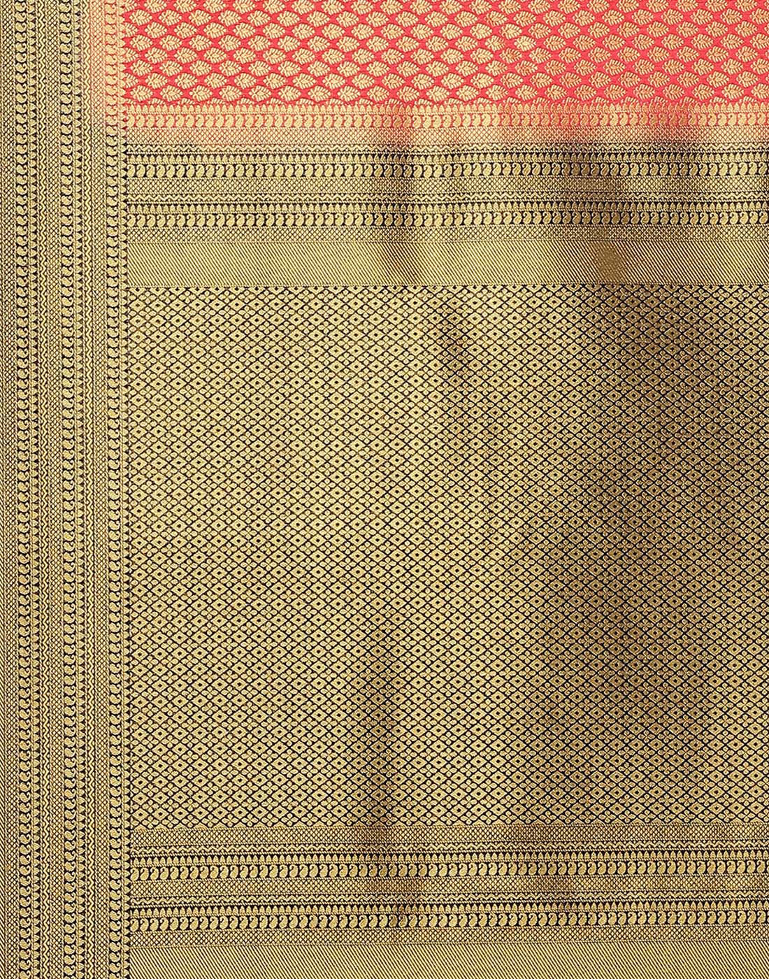 Zari Border Booti Art Handloom Woven Saree