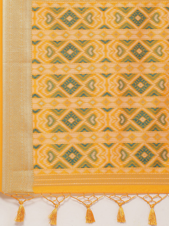 Zari Border Handloom Woven Saree