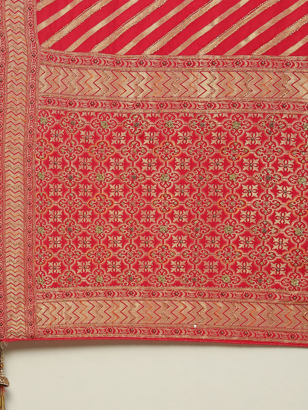 Cutdana Embroidered Handloom Saree