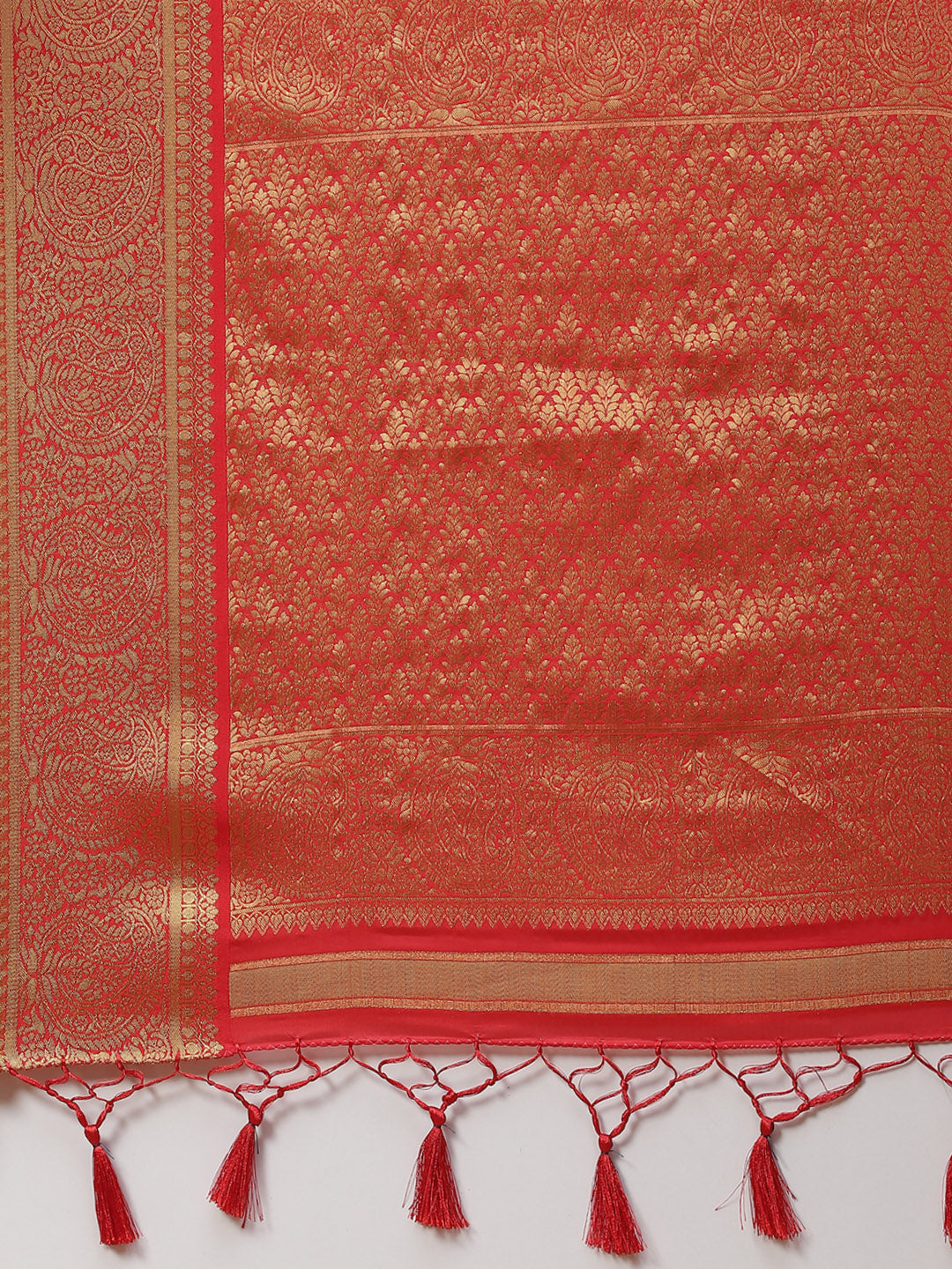 Zari Border Booti Art Handloom Woven Saree