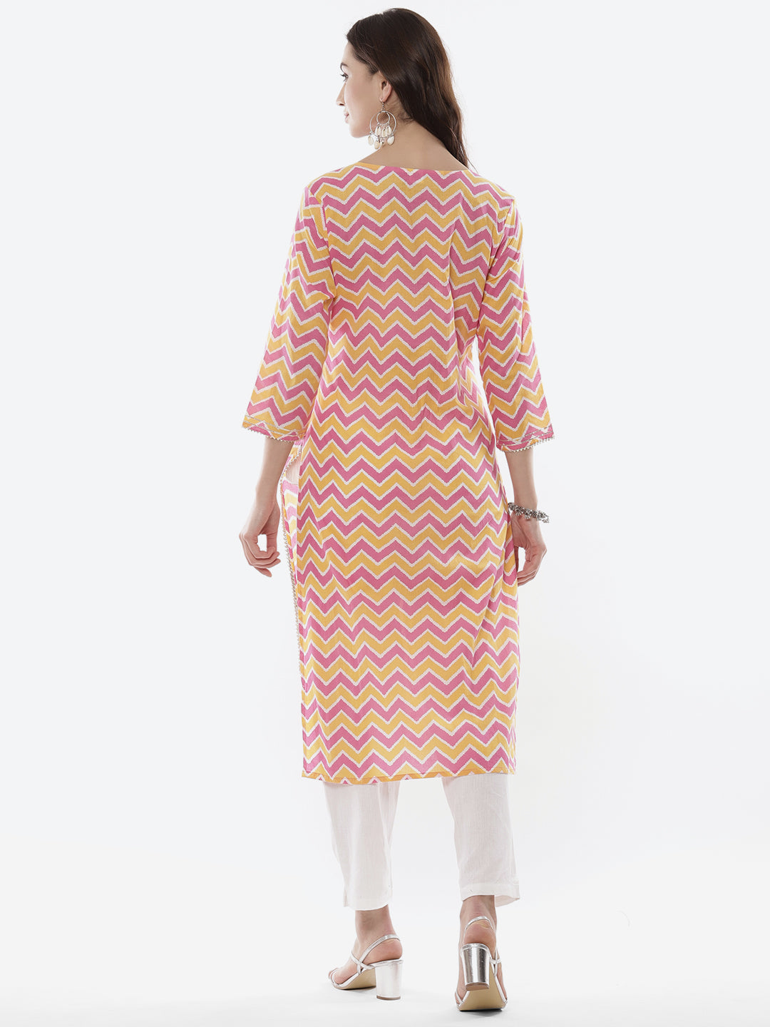 Leheriya Printed Neck Zari Cotton Kurti With Pant
