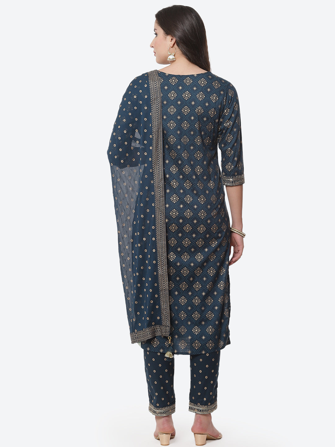 Zari Work Cotton Muslin Kurti Printed Pant And Dupatta