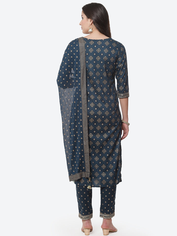 Zari Work Cotton Muslin Kurti Printed Pant And Dupatta