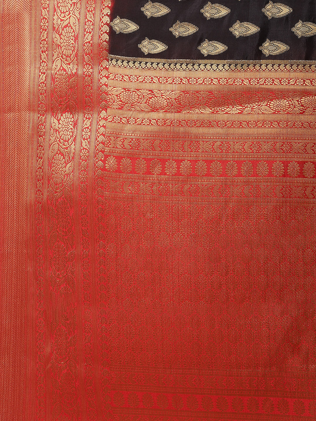 Zari Border Booti Work Art Handloom Woven Saree