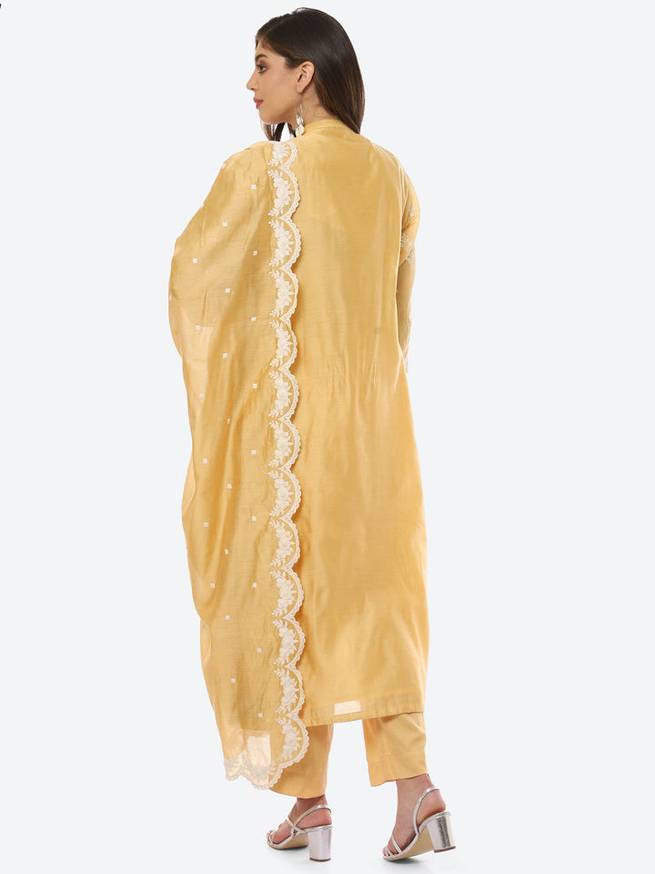 Resham Booti Cotton Kurta With Pant &amp; Dupatta