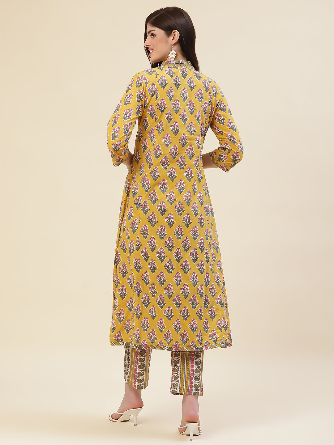 Floral Printed Cotton Kurta With Pants