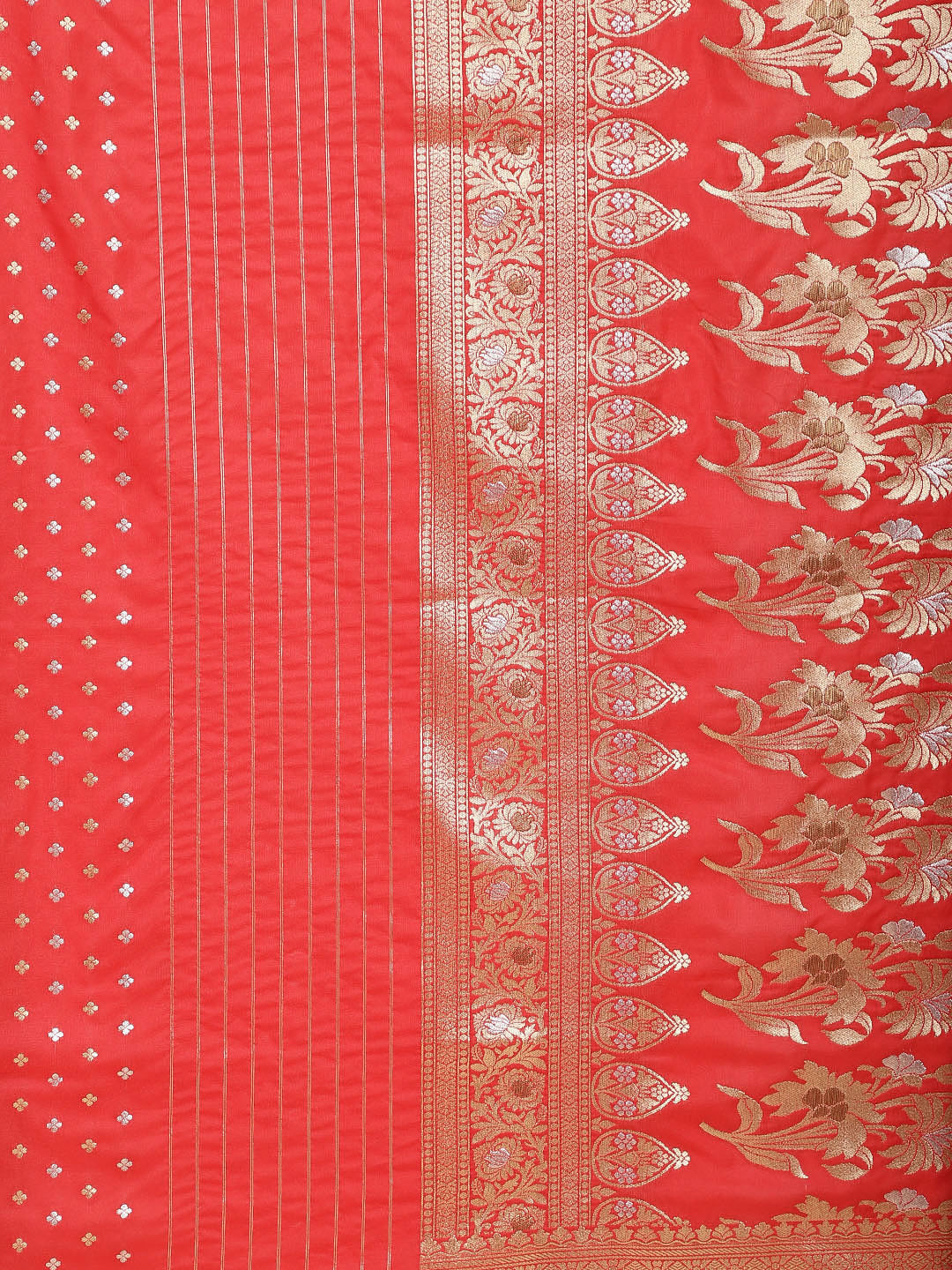 Zari Jaal Woven Banarsi Saree