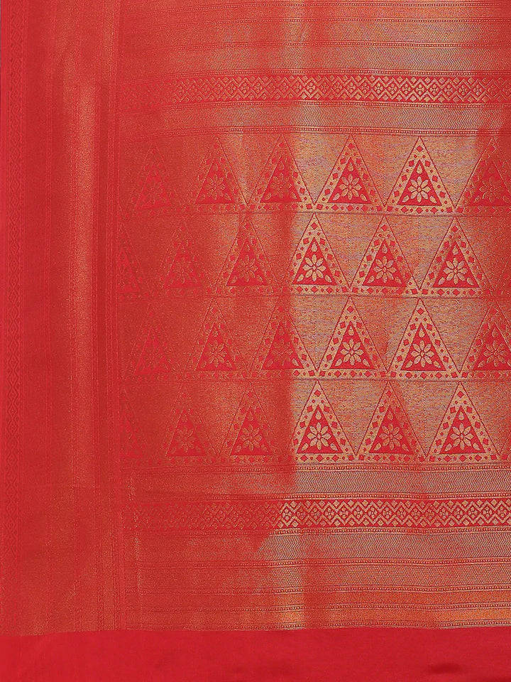 Zari Jaal Handloom Woven Saree