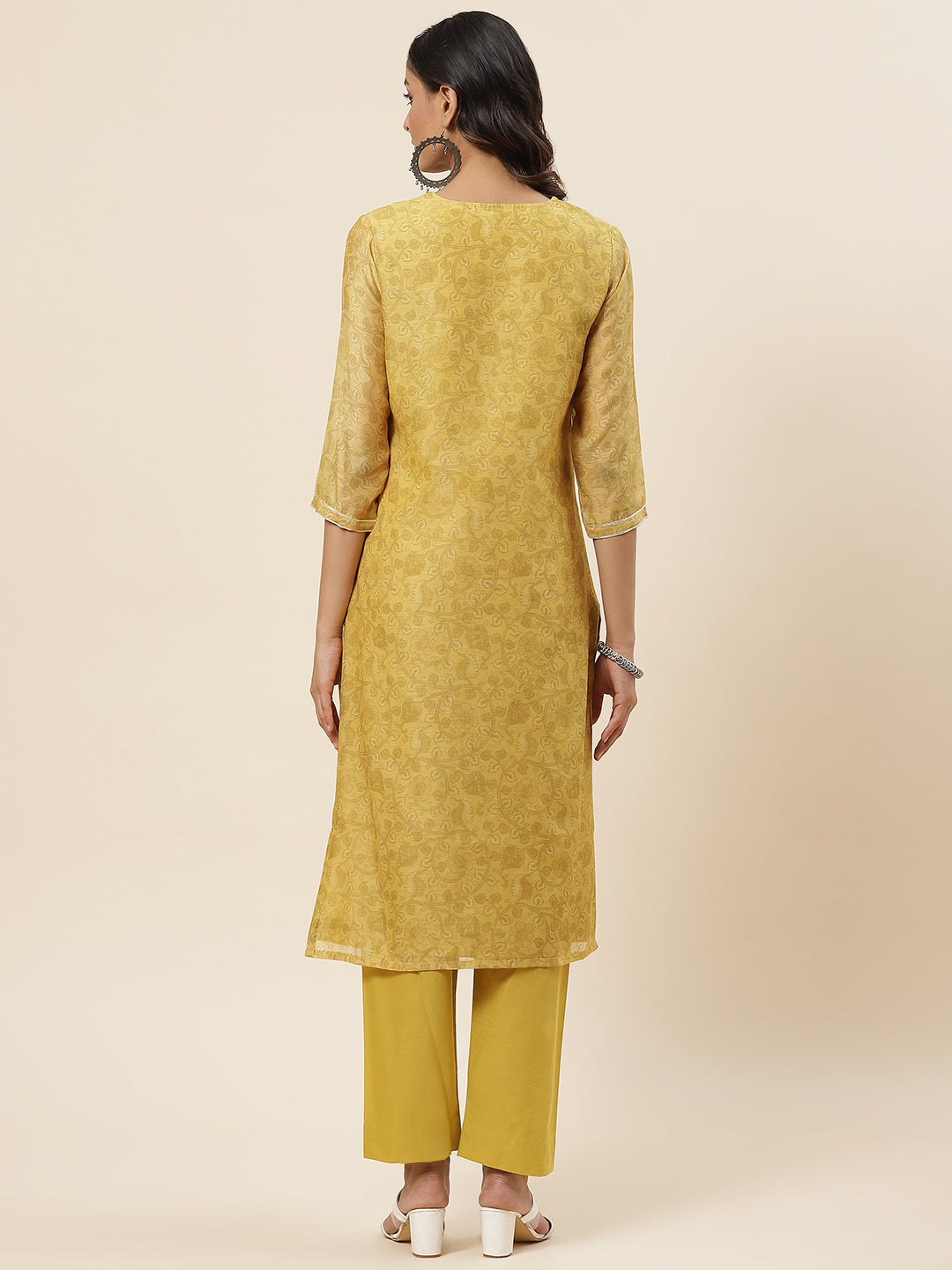 Printed &amp; Neck Embroidered Chanderi Kurta With Pants
