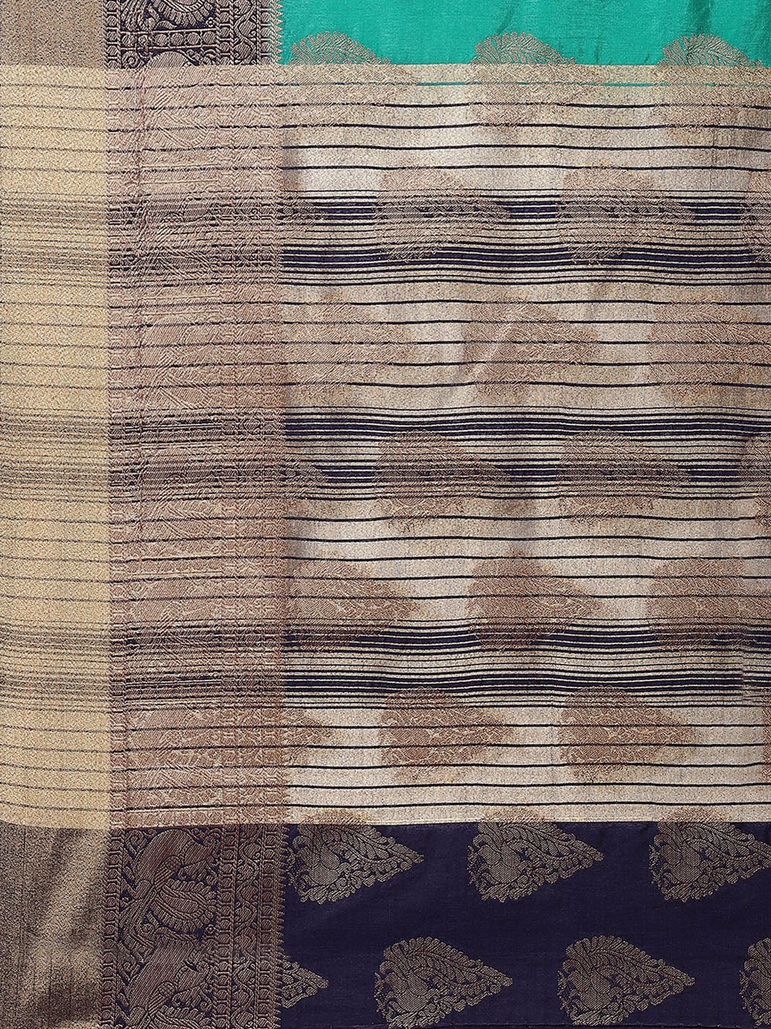 Zari Border Booti Art Handloom Woven Saree