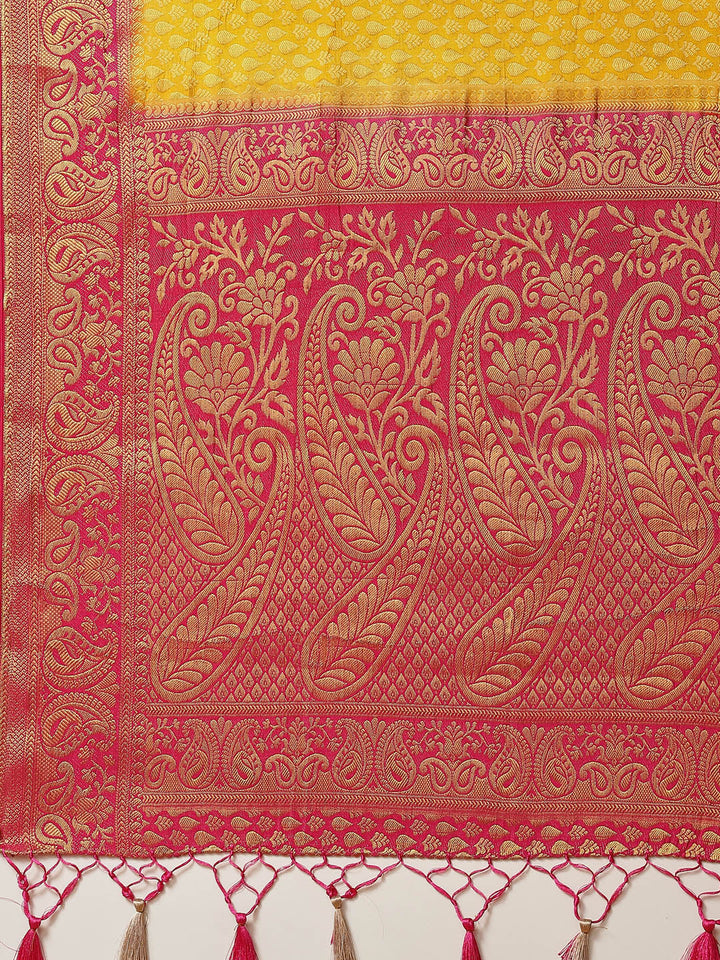 Zari Border Booti Art Handloom Woven Saree