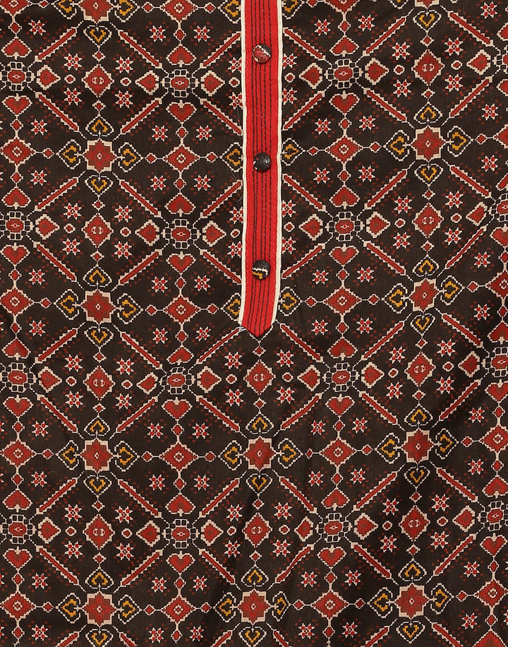 Printed Cotton Suit Piece With Kantha Work