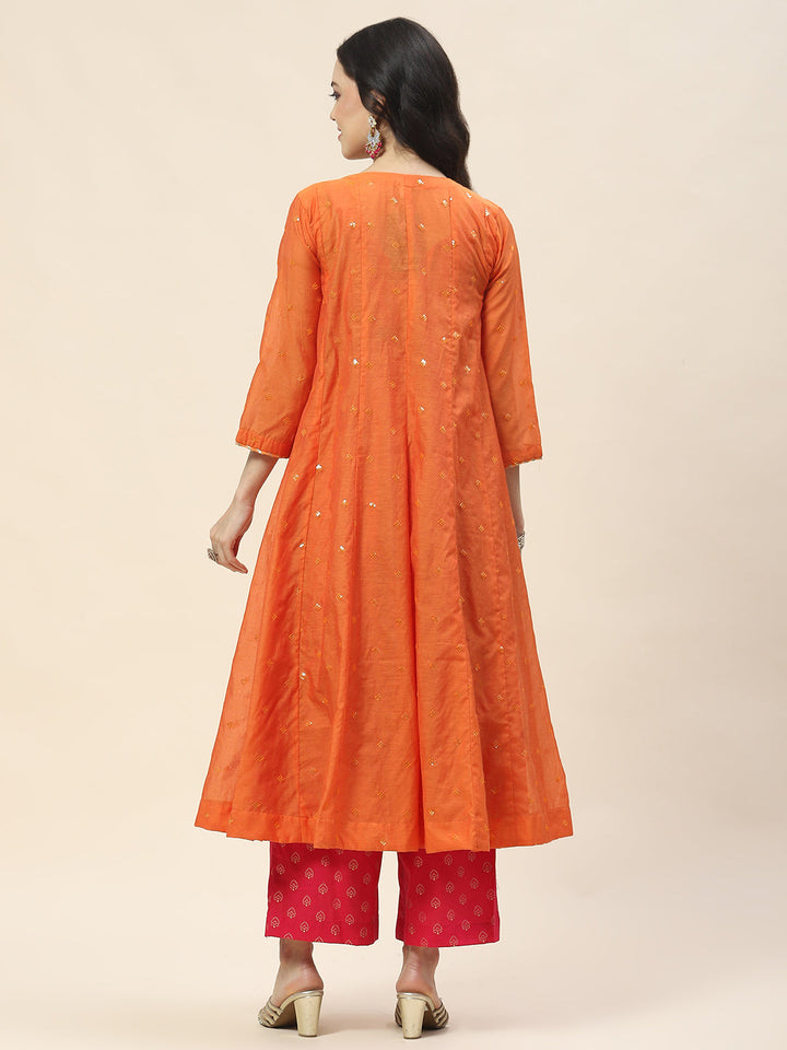 Embroidered Chanderi Kurta With Cape &amp; Pants