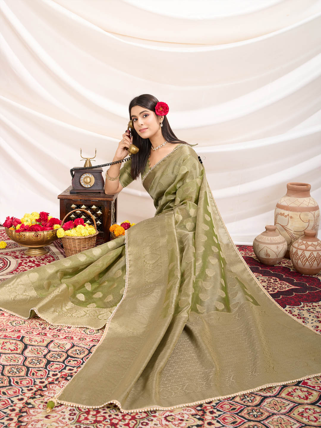 Zari Border Booti Woven Art Silk Saree