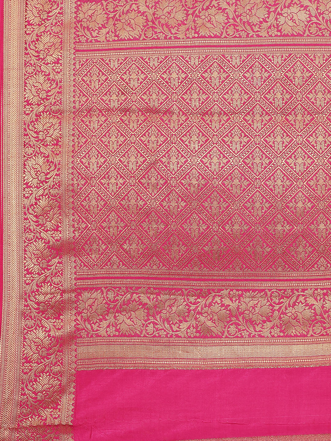 Art Handloom Saree with Zari Border Booti