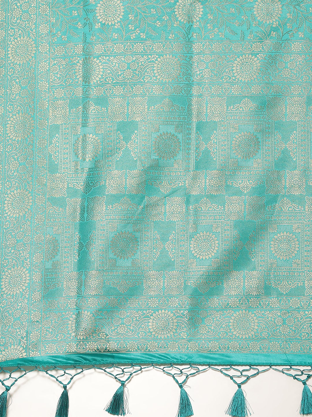 Zari Jaal Art Handloom Saree
