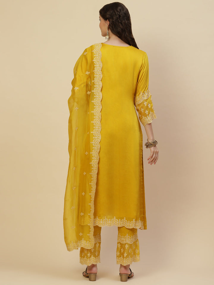 Resham Booti Satin Kurta With Pants &amp; Dupatta