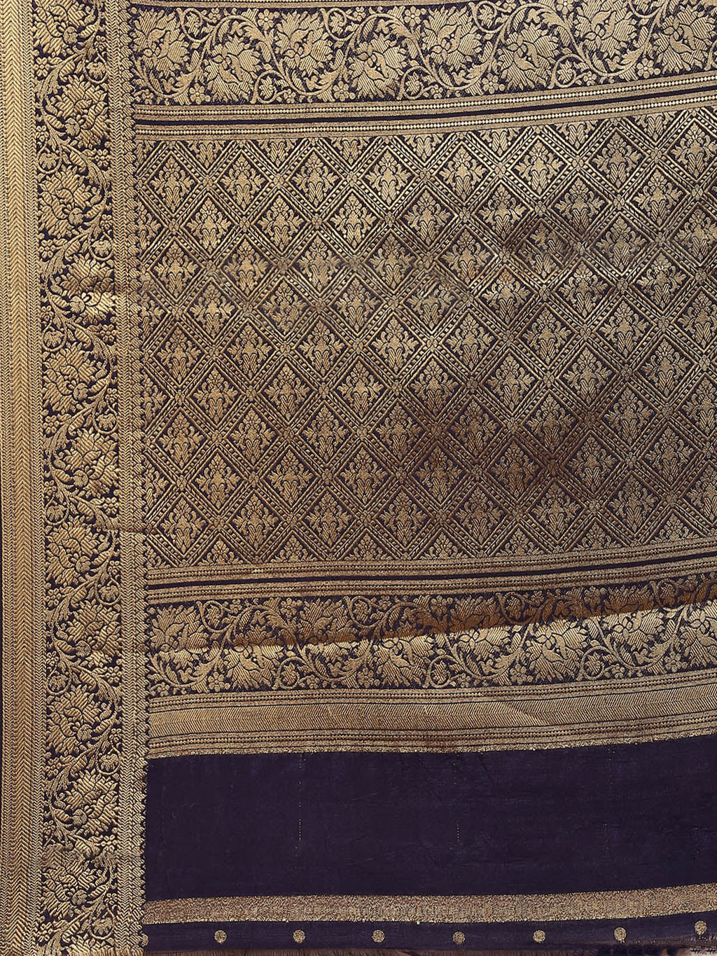 Art Handloom Saree with Zari Border Booti