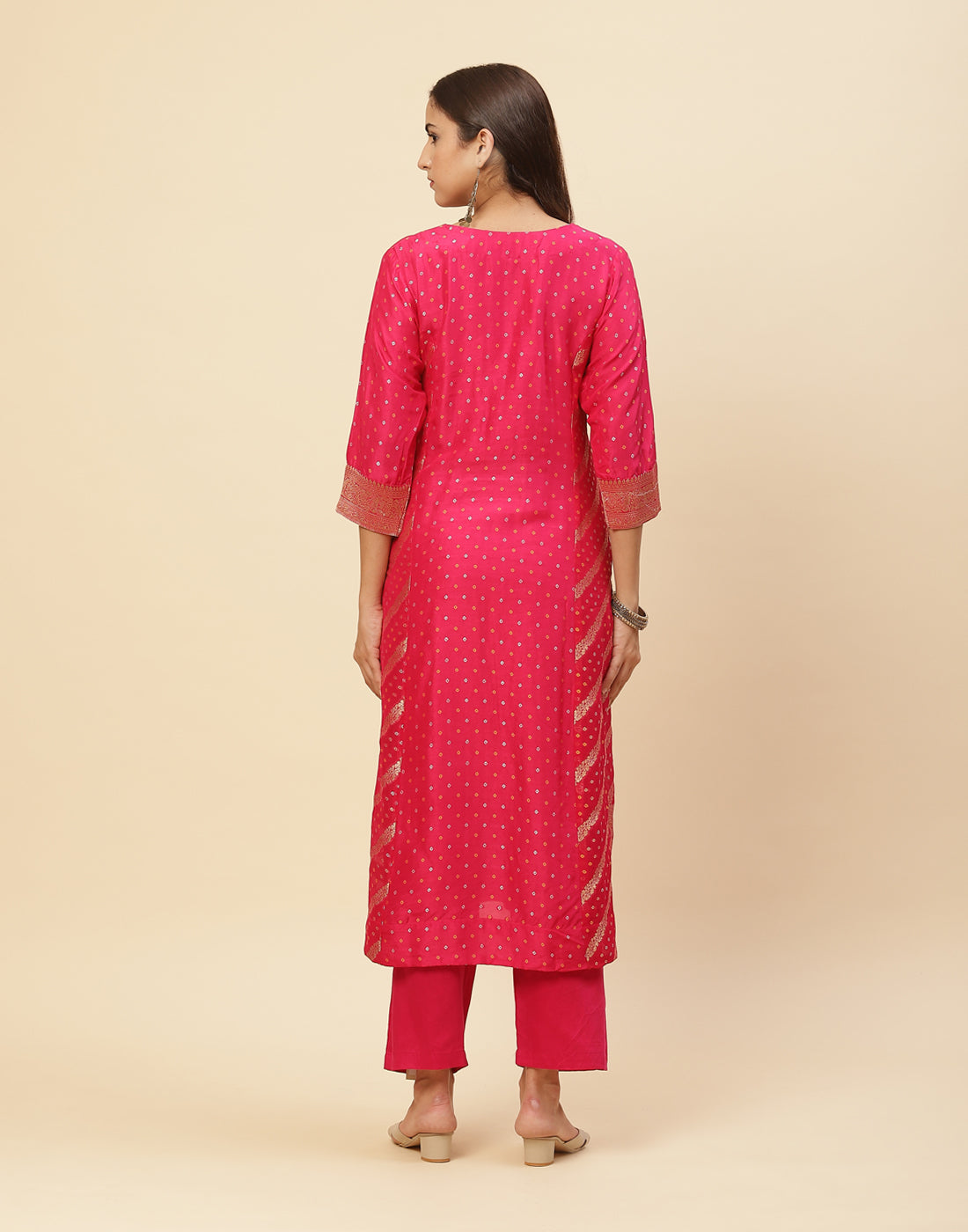 Zari Booti Embroidered Chanderi Kurti With Pant