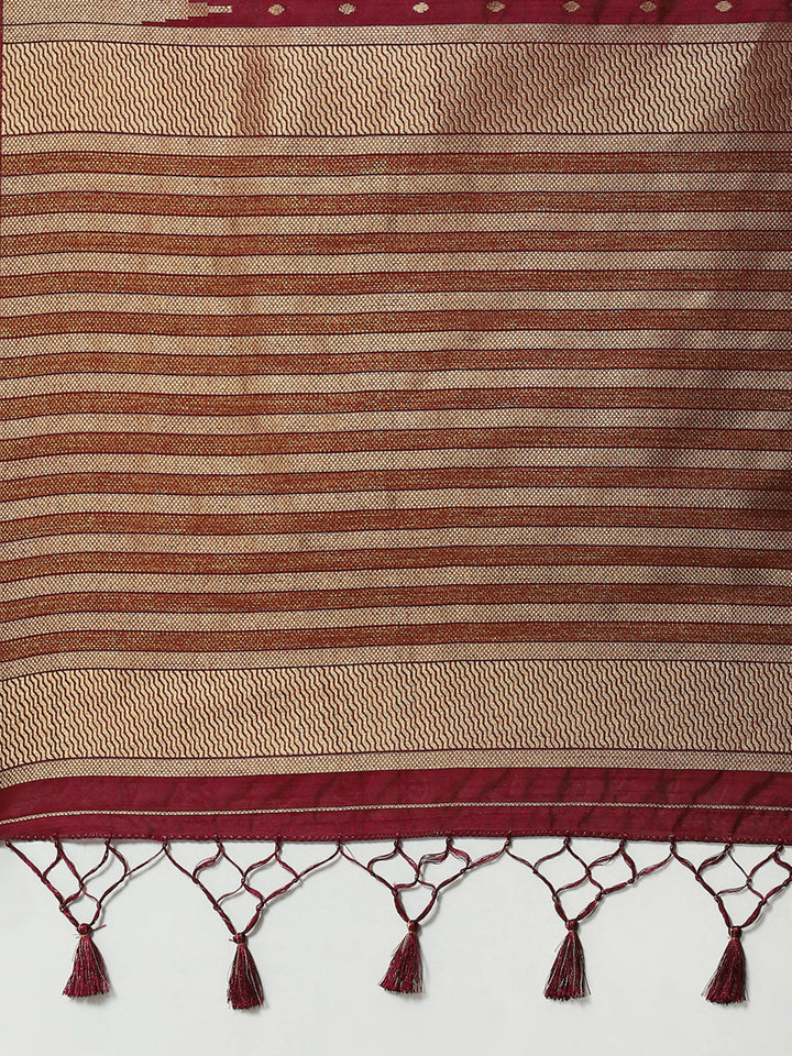 Zari Border Booti Woven Handloom Saree