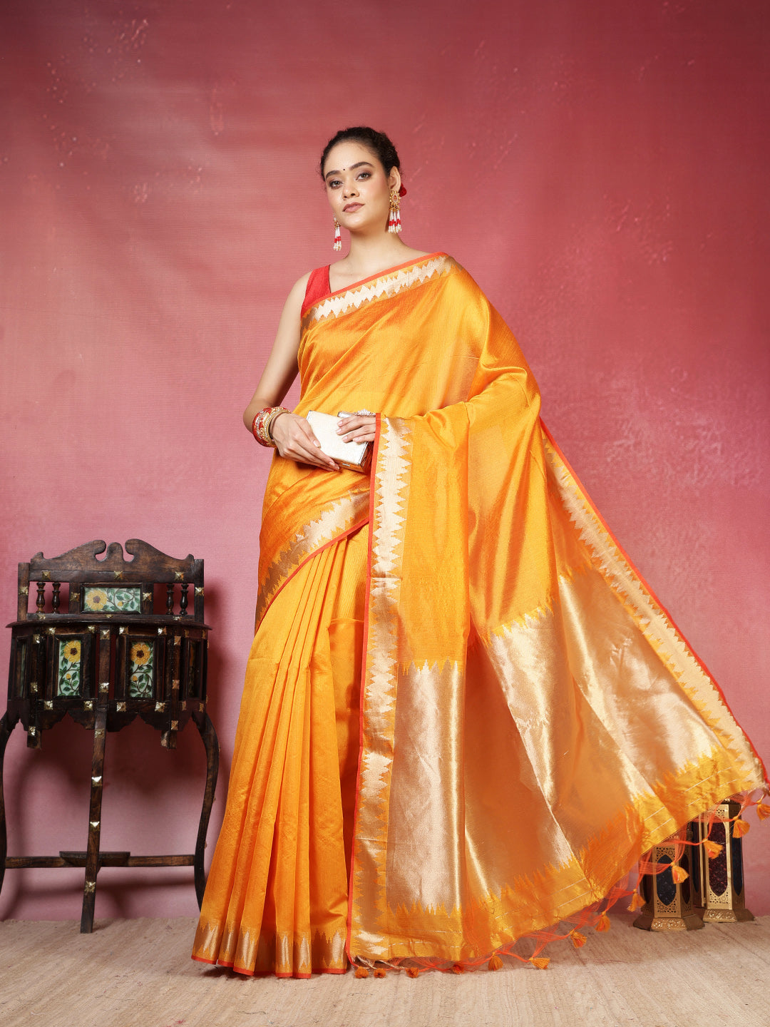 Woven Design Cotton Blend Saree